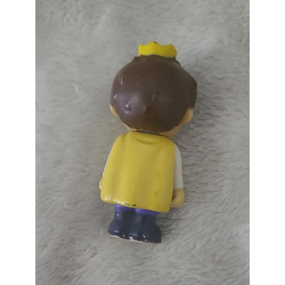 PBS Kids Daniel Tiger’s Friends Prince Wednesday 2.5” Action Figure Plastic Toy
